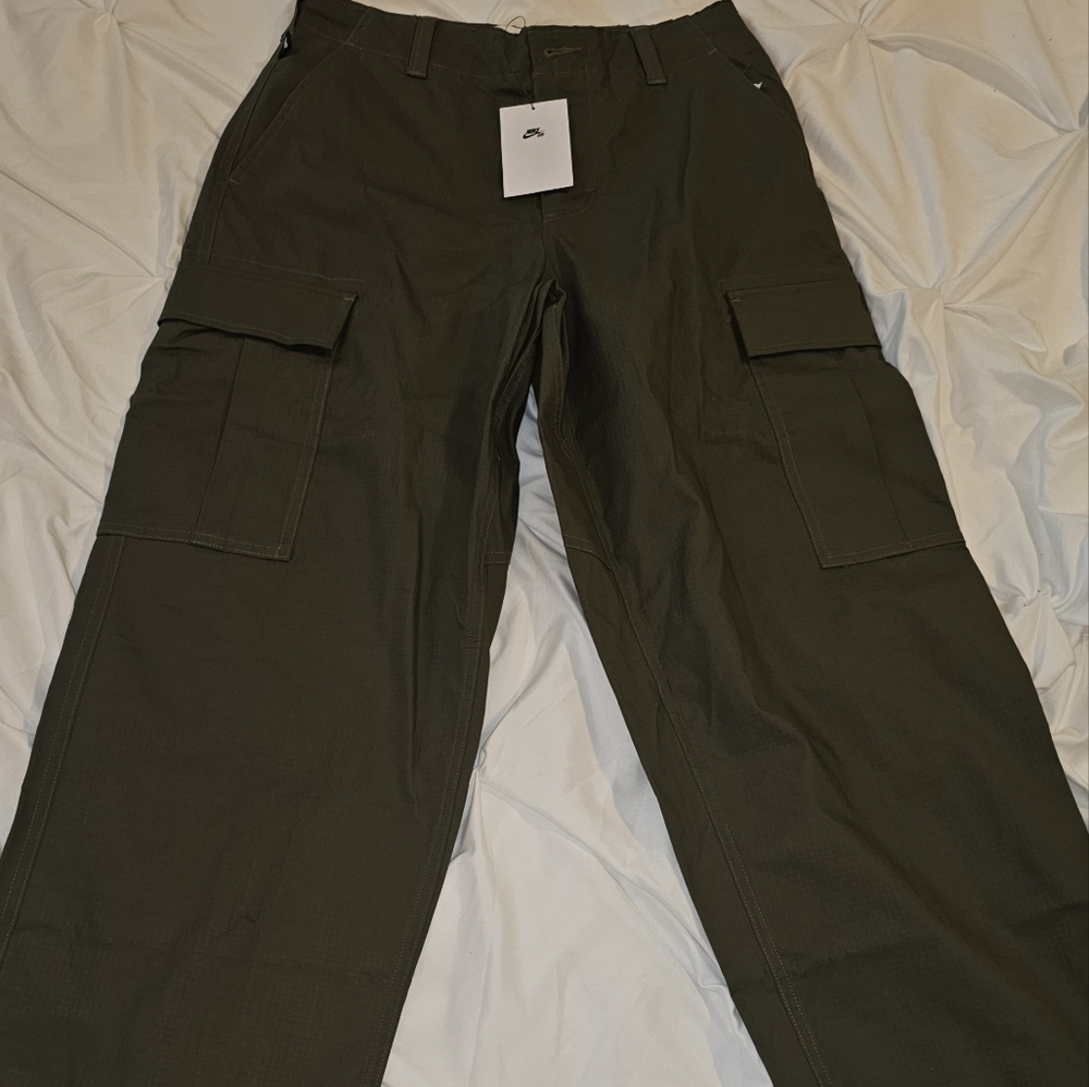 Nike SB KearnyMen's Cargo Skate Pants 30 - Picture 10 of 10